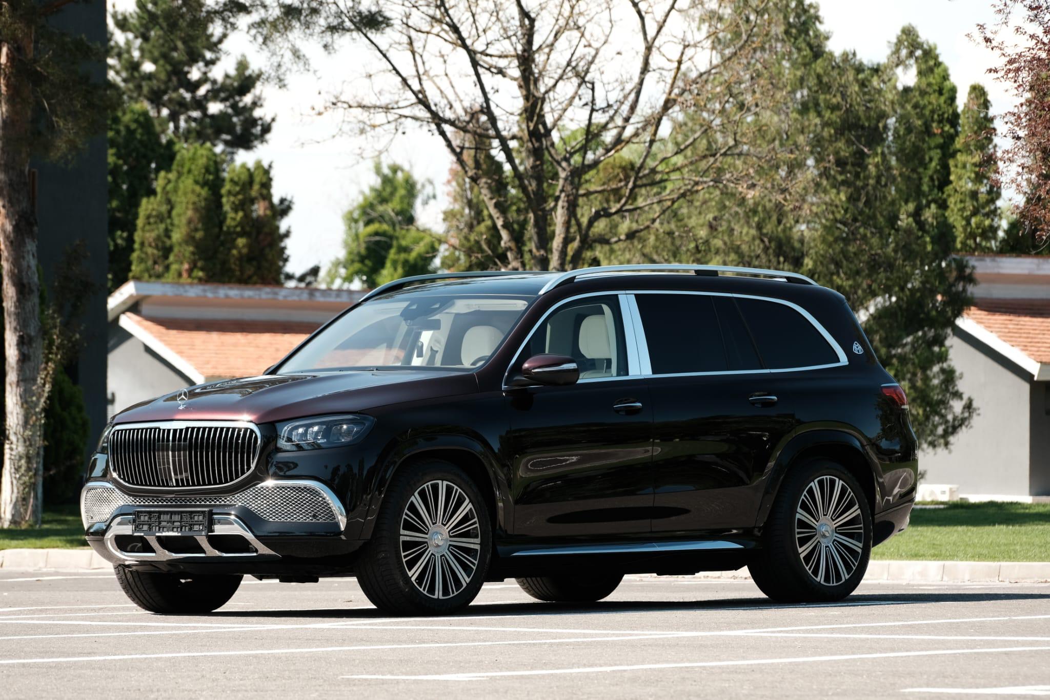 Mercedes GLS Maybach 600 Black